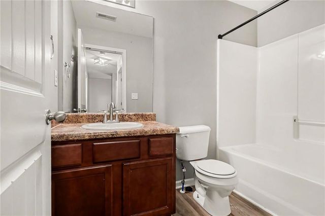 2700 Haynescrest Drive, Grayson, GA 30017