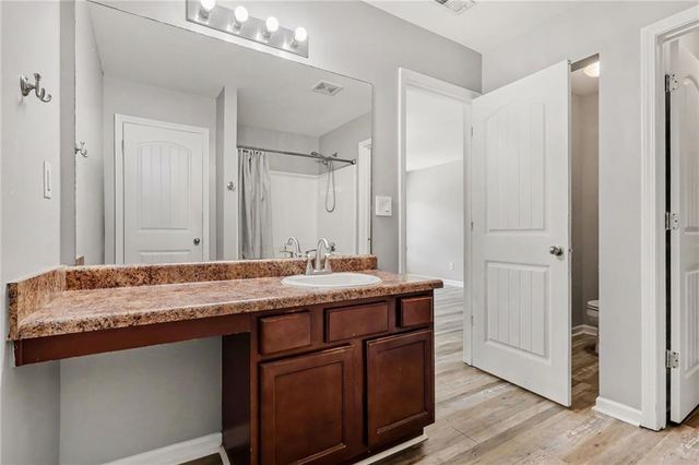 2700 Haynescrest Drive, Grayson, GA 30017