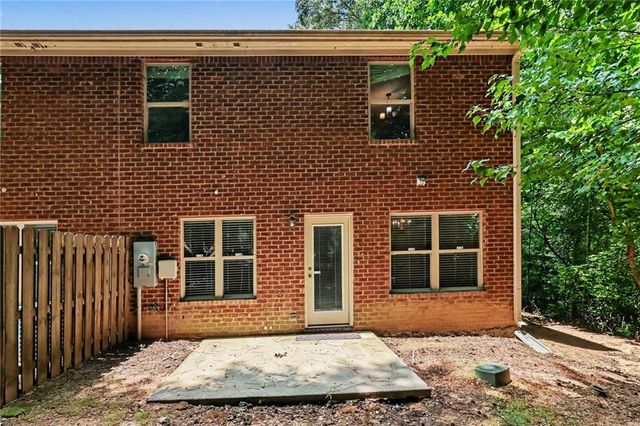 2700 Haynescrest Drive, Grayson, GA 30017