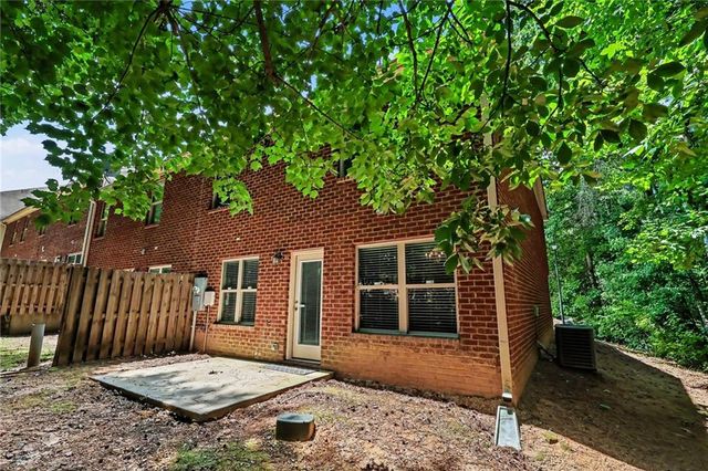 2700 Haynescrest Drive, Grayson, GA 30017
