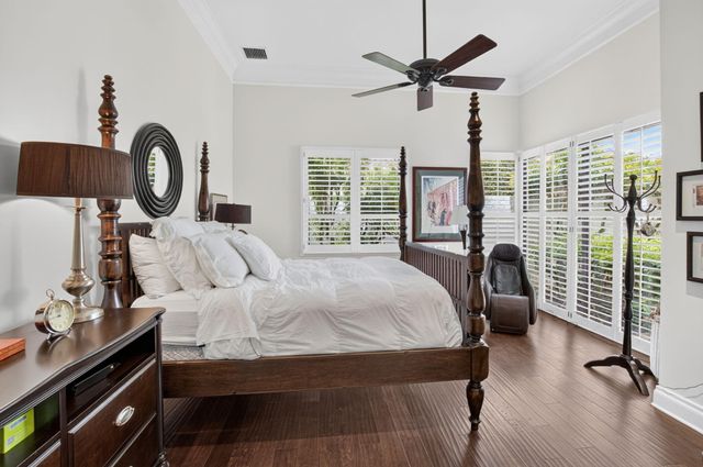 6020 NW 23rd Terrace, Boca Raton, FL 33496