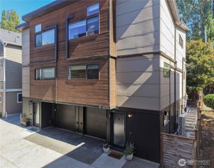 6534 42nd Avenue SW #B, Seattle, WA 98136