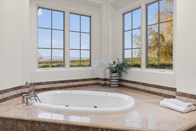 741 Kalthoff Common, Livermore, CA 94550