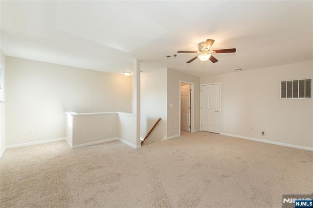 45 Royal Avenue 36, Hawthorne, NJ 07506