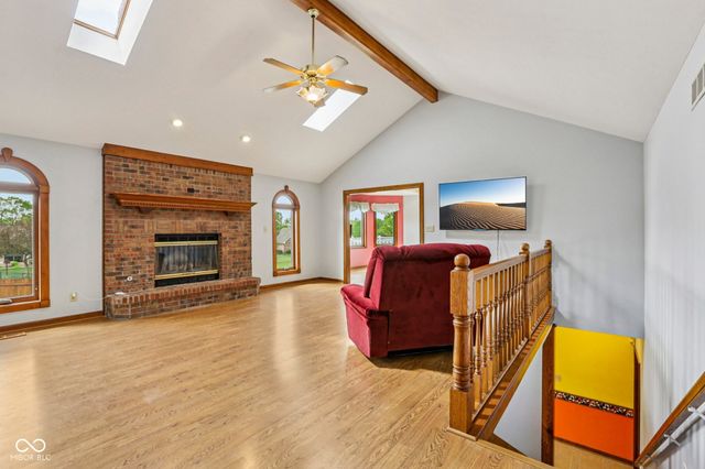 950 Silver Hill Lane, Greenwood, IN 46142