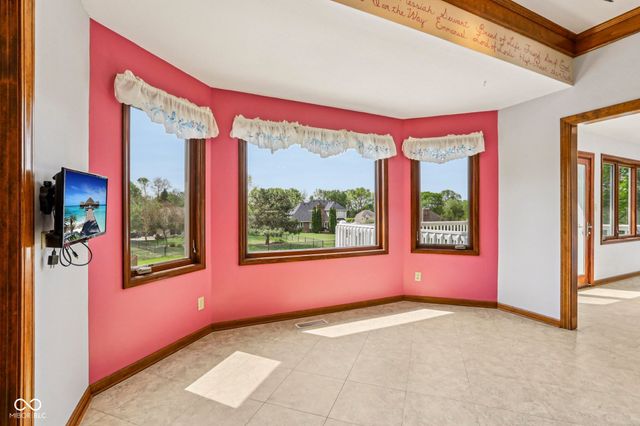 950 Silver Hill Lane, Greenwood, IN 46142