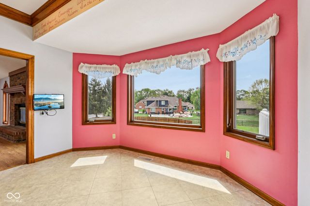 950 Silver Hill Lane, Greenwood, IN 46142
