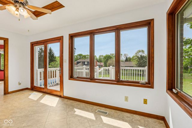 950 Silver Hill Lane, Greenwood, IN 46142