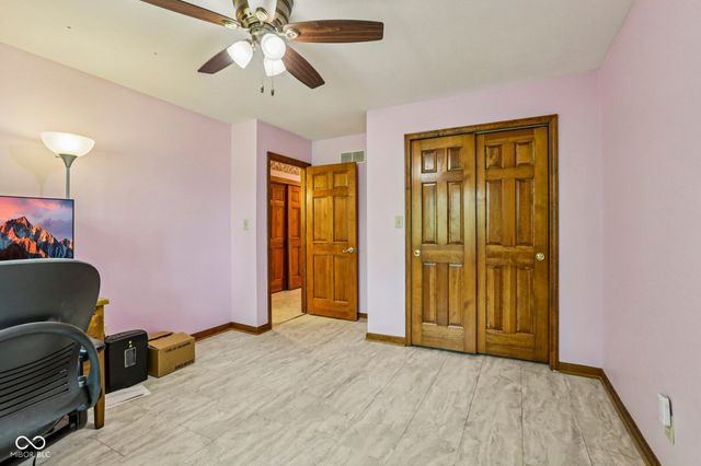 950 Silver Hill Lane, Greenwood, IN 46142