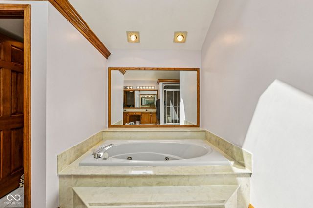 950 Silver Hill Lane, Greenwood, IN 46142