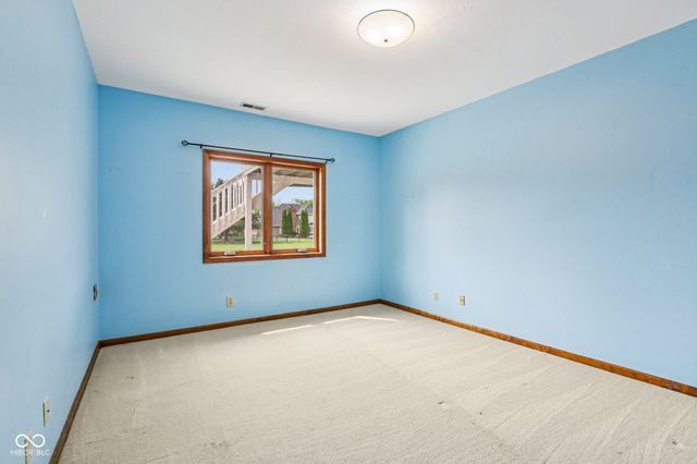 950 Silver Hill Lane, Greenwood, IN 46142