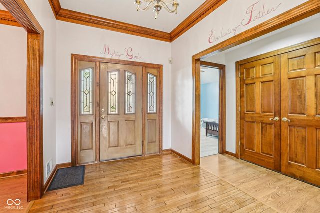 950 Silver Hill Lane, Greenwood, IN 46142