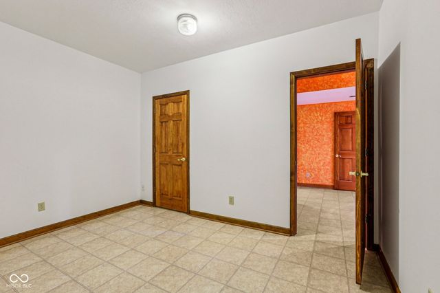 950 Silver Hill Lane, Greenwood, IN 46142