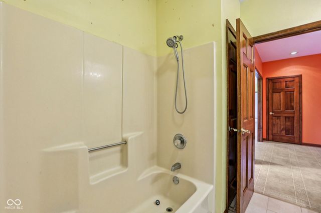950 Silver Hill Lane, Greenwood, IN 46142