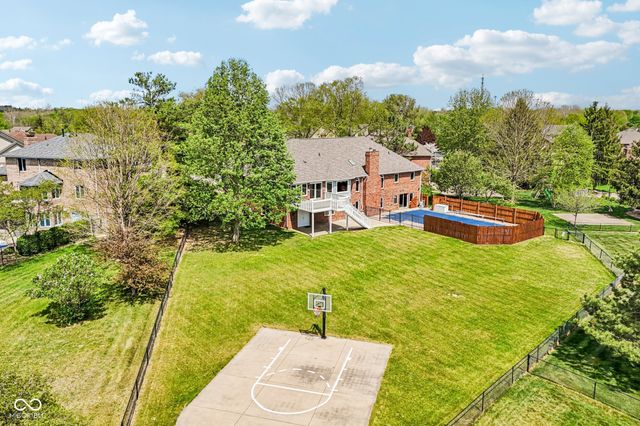 950 Silver Hill Lane, Greenwood, IN 46142