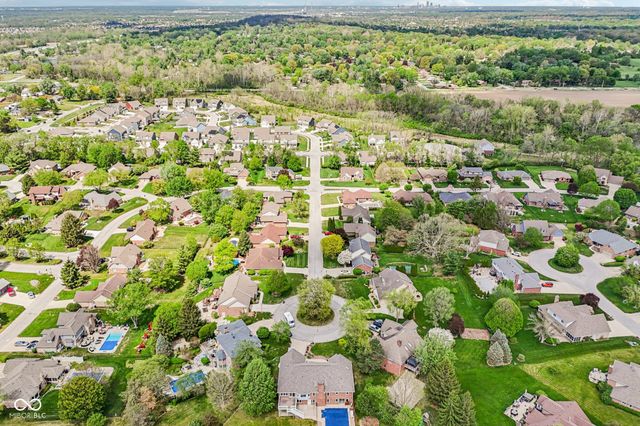 950 Silver Hill Lane, Greenwood, IN 46142
