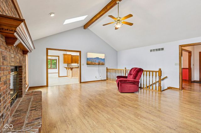 950 Silver Hill Lane, Greenwood, IN 46142