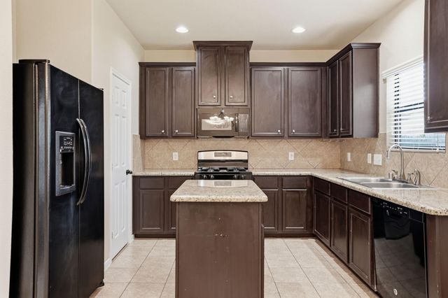 23535 Virginia Pine Drive, Tomball, TX 77375