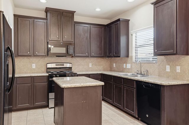 23535 Virginia Pine Drive, Tomball, TX 77375