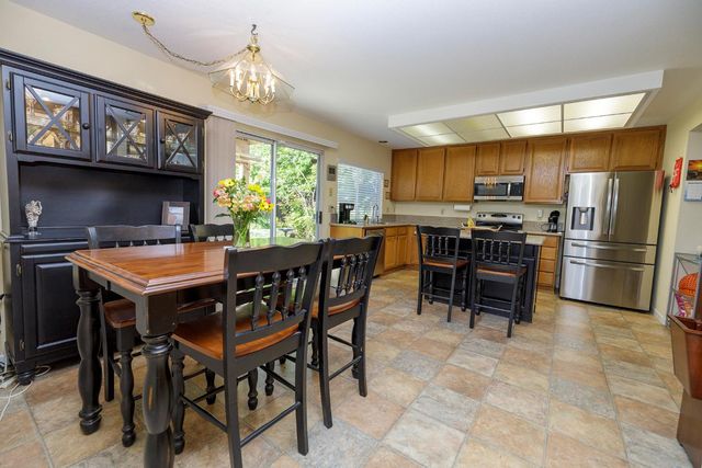 1154 Le Corbusier Ct, Stockton, CA 95206