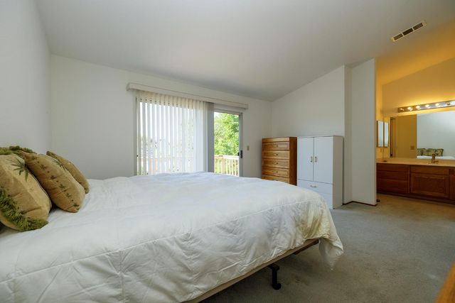 1154 Le Corbusier Ct, Stockton, CA 95206