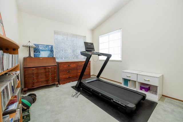 1154 Le Corbusier Ct, Stockton, CA 95206