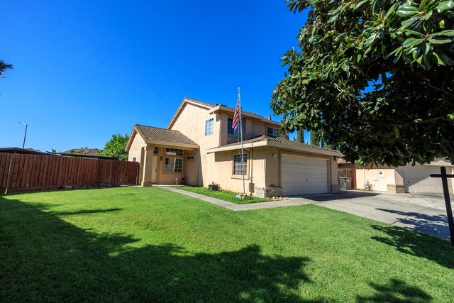 1154 Le Corbusier Ct, Stockton, CA 95206