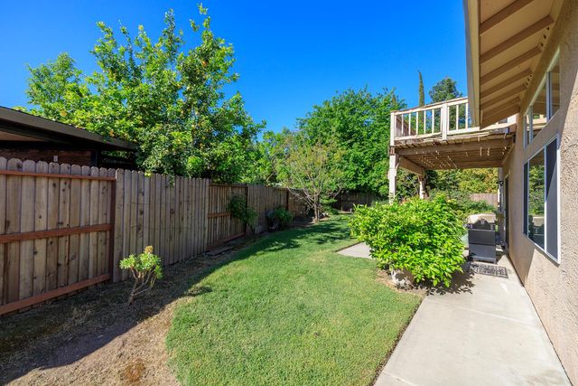 1154 Le Corbusier Ct, Stockton, CA 95206