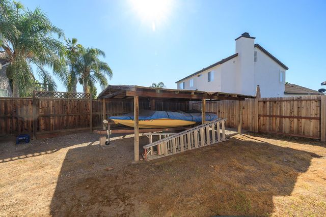 1154 Le Corbusier Ct, Stockton, CA 95206