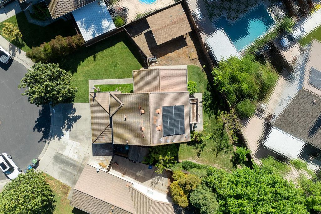 1154 Le Corbusier Ct, Stockton, CA 95206