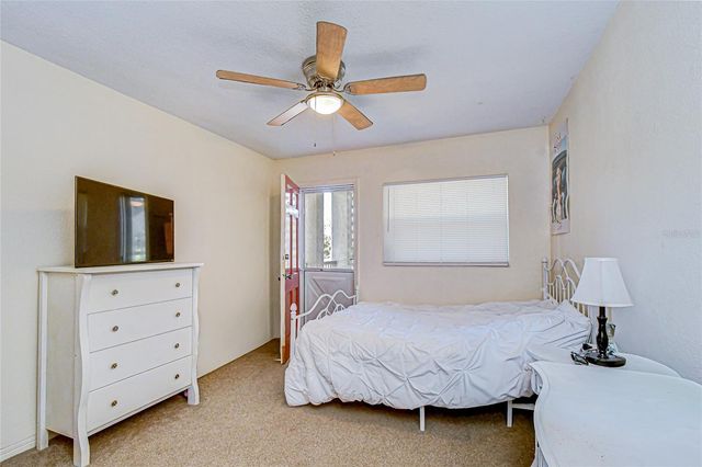 5150 10TH AVENUE N 211, St Petersburg, FL 33710