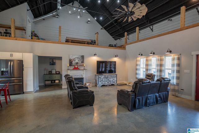 17571 GROUNDHOG ROAD, Adger, AL 35006