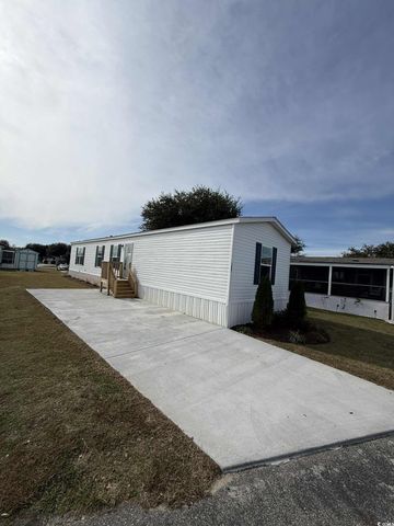 1521 Norris Ave., North Myrtle Beach, SC 29582