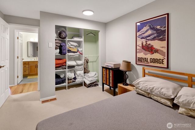 1804 Olympic Place, Bellingham, WA 98229