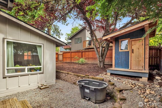 1804 Olympic Place, Bellingham, WA 98229