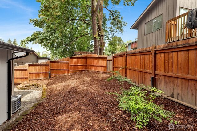 1804 Olympic Place, Bellingham, WA 98229