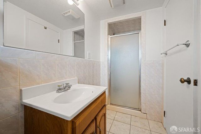 2471 40th Avenue, San Francisco, CA 94116