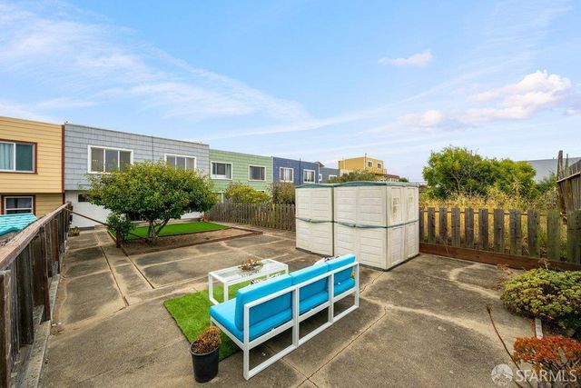 2471 40th Avenue, San Francisco, CA 94116