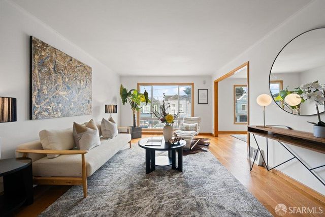 2471 40th Avenue, San Francisco, CA 94116
