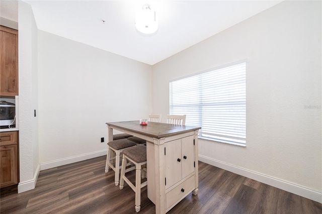 2334 GRAND CENTRAL PARKWAY 16, Orlando, FL 32839