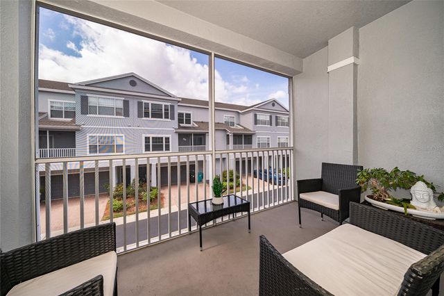 2334 GRAND CENTRAL PARKWAY 16, Orlando, FL 32839