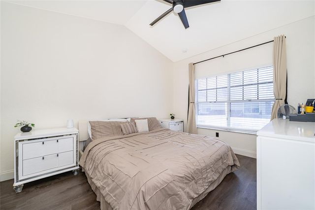 2334 GRAND CENTRAL PARKWAY 16, Orlando, FL 32839