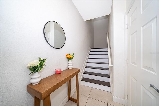 2334 GRAND CENTRAL PARKWAY 16, Orlando, FL 32839