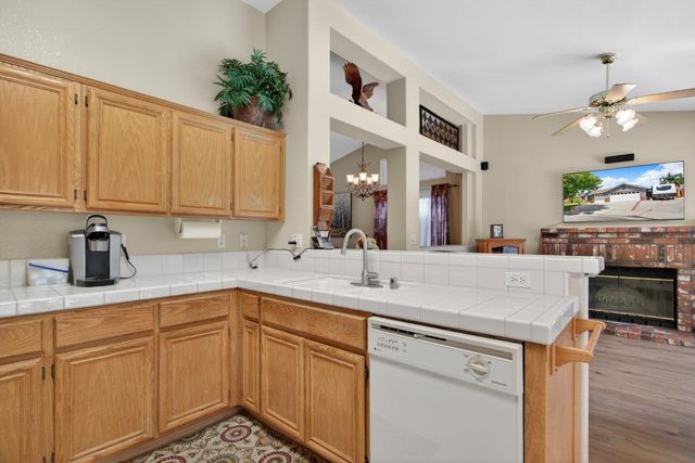 2653 W Evelyn Ct, Tracy, CA 95377