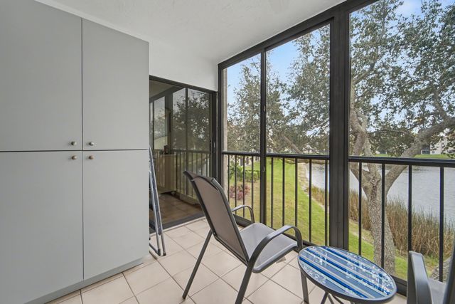 6093 Pointe Regal Circle 303, Delray Beach, FL 33484