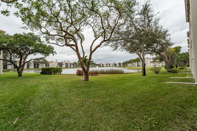 6093 Pointe Regal Circle 303, Delray Beach, FL 33484