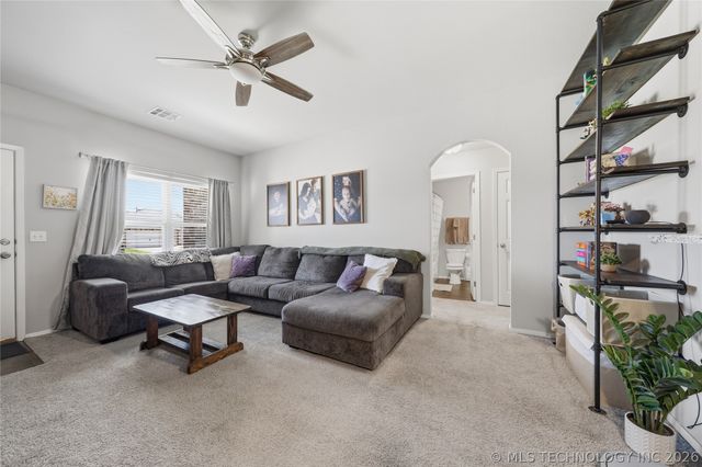 23582 S Mae Dr Drive, Claremore, OK 74019