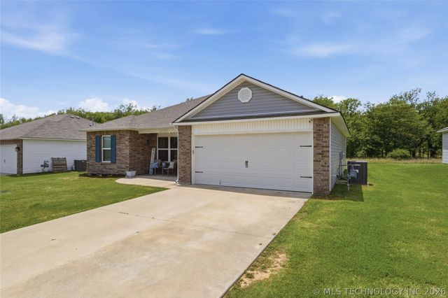 23582 S Mae Dr Drive, Claremore, OK 74019