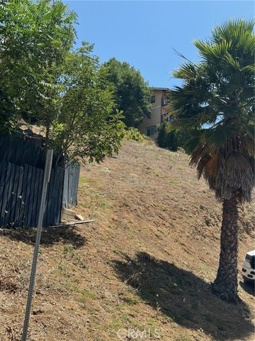 3707 Aguilar Street, Los Angeles, CA 90065