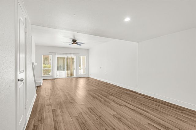 2022 Lakewood Court, Willis, TX 77318